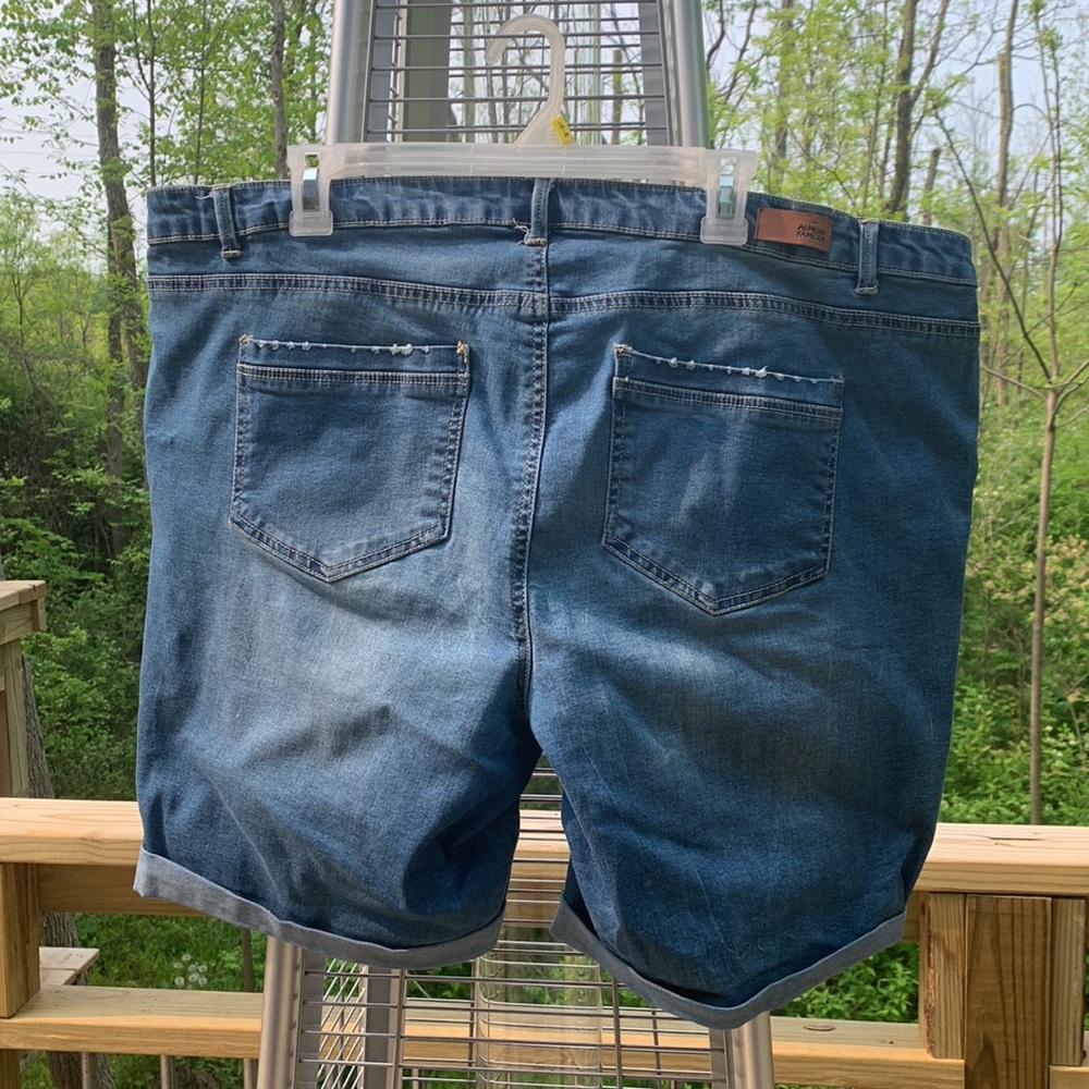 Almost Famous Button Fly Shorts - image 2